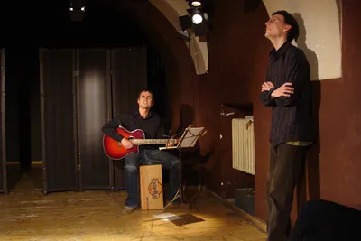 Ona & On (4): premiéra v Řetízku